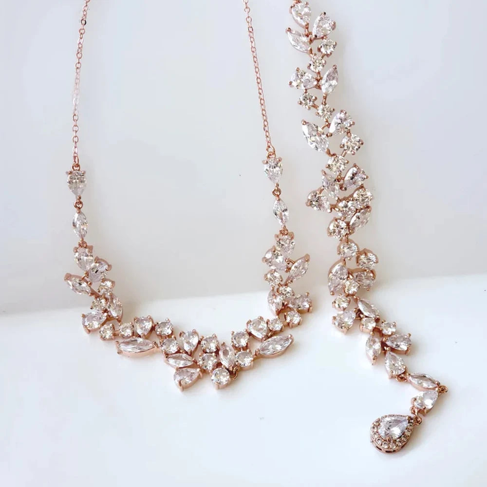 Summer Flower Zircon Bridal Back Necklace Metal Chain for Women  Festival Wedding Jewelry Beach Rhinestone Body Chain Party Gift