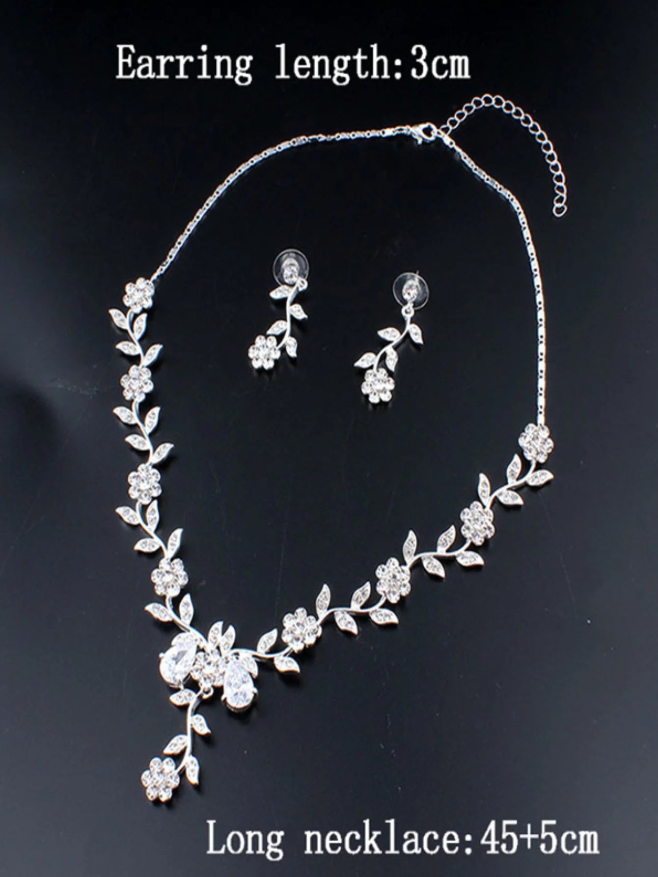 3 fashionable and trendy women's flower pearl set, rhinestone necklace, earrings, party and banquet accessories