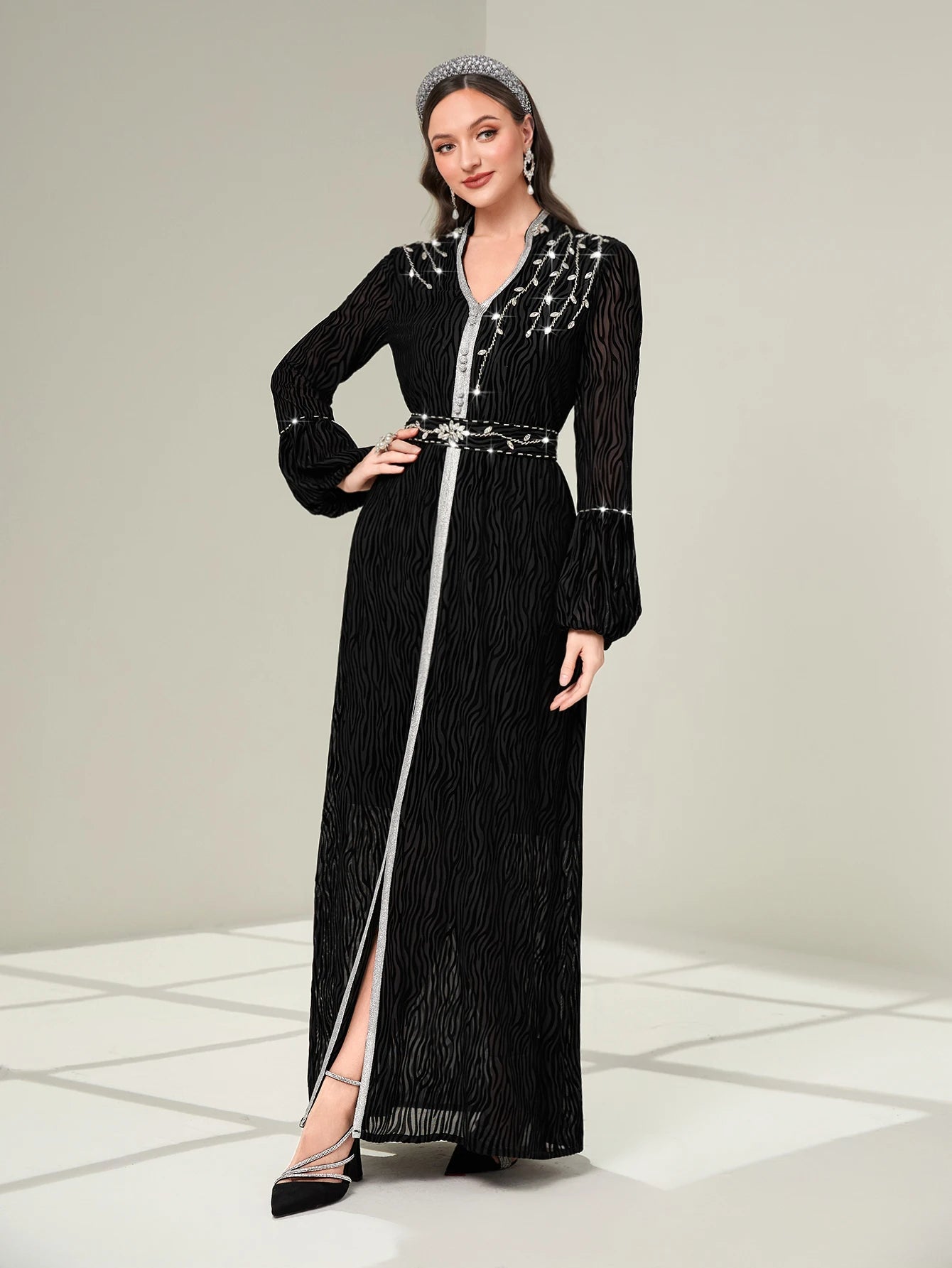 Handstitched Rhinestone Beaded Arabic Robe Vintage Class Dubai Abaya Dress Ramadan Eid-al-Adha 2024 Party Wears